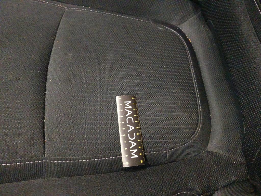 RENAULT MÉGANE MEGANE IV BERLINE Blue dCi 115 Business 2021