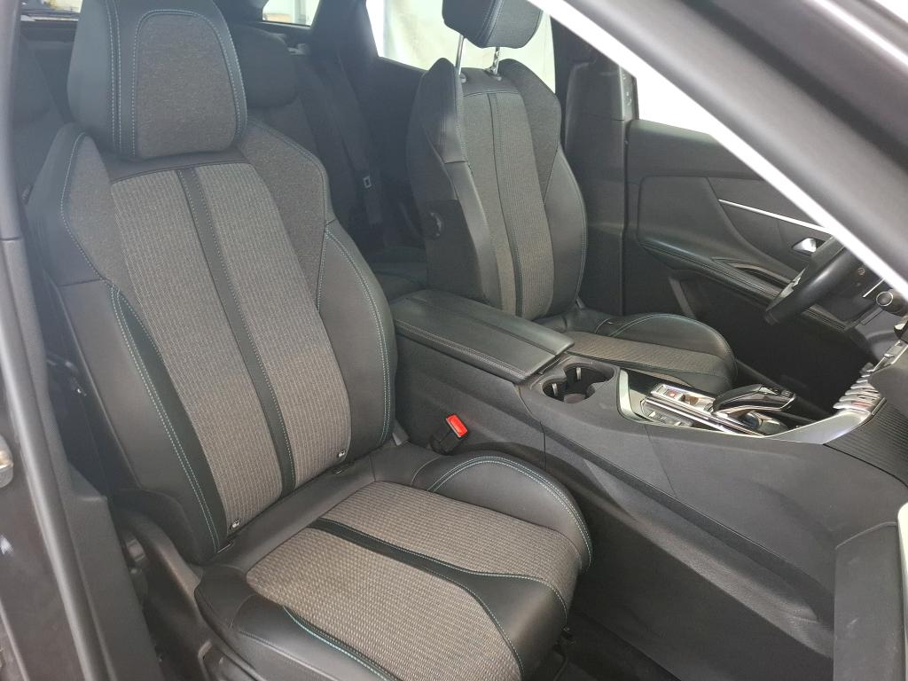 PEUGEOT 3008 BlueHDi 130ch S&S EAT8 Allure 2022