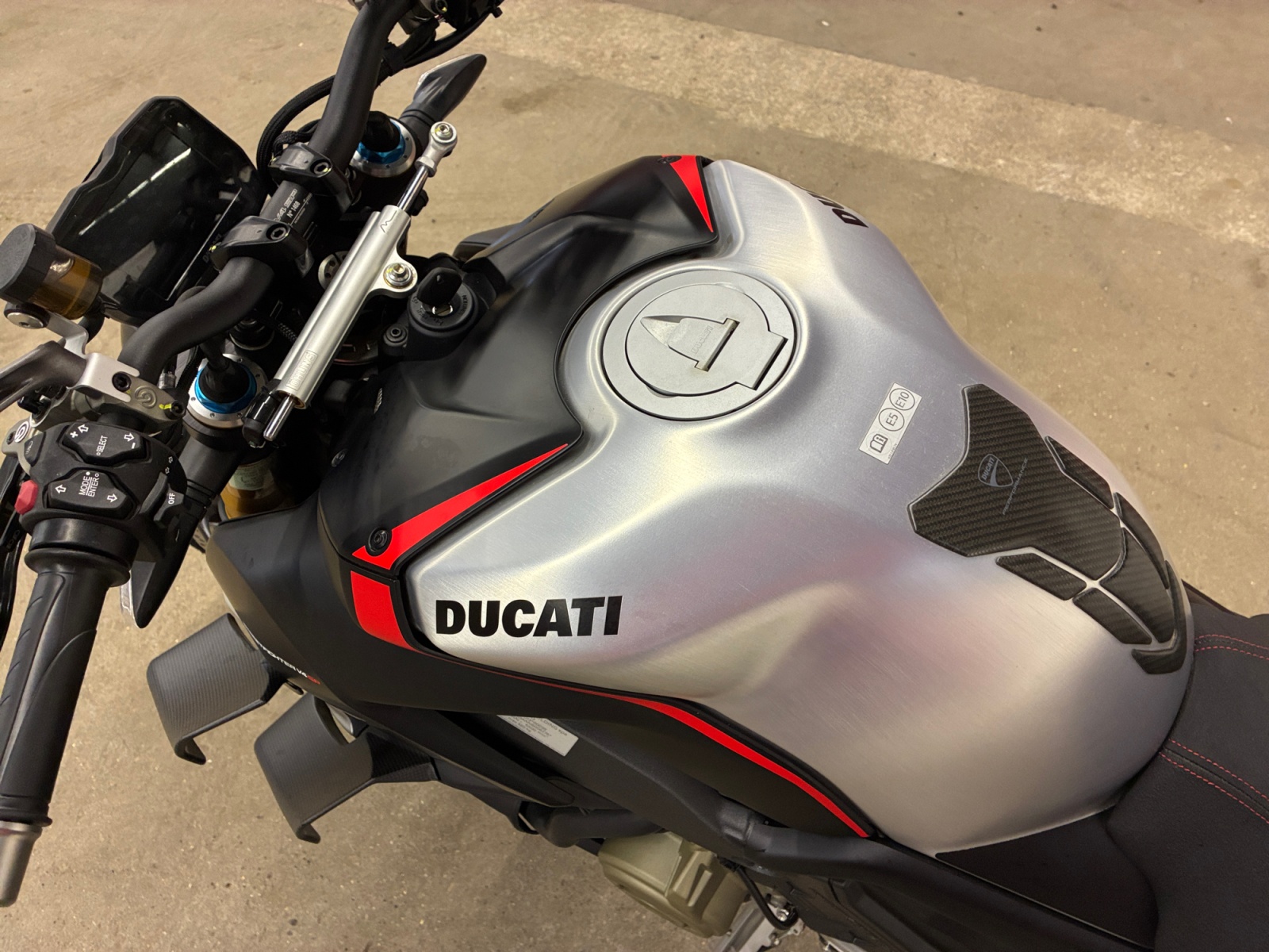 DUCATI Streetfighter 1103 Streetfighter V4 2023 2023