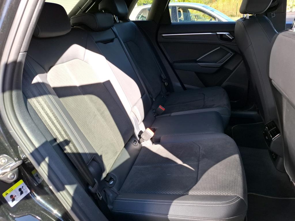 AUDI Q3 VP 35 TDI 150 ch S tronic 7 Edition 2021