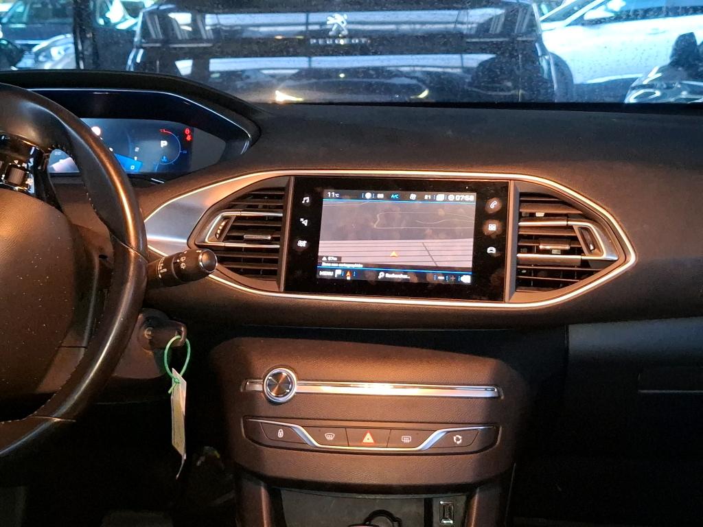 PEUGEOT 308 SW BlueHDi 130ch S&S EAT8 Active Business 2021