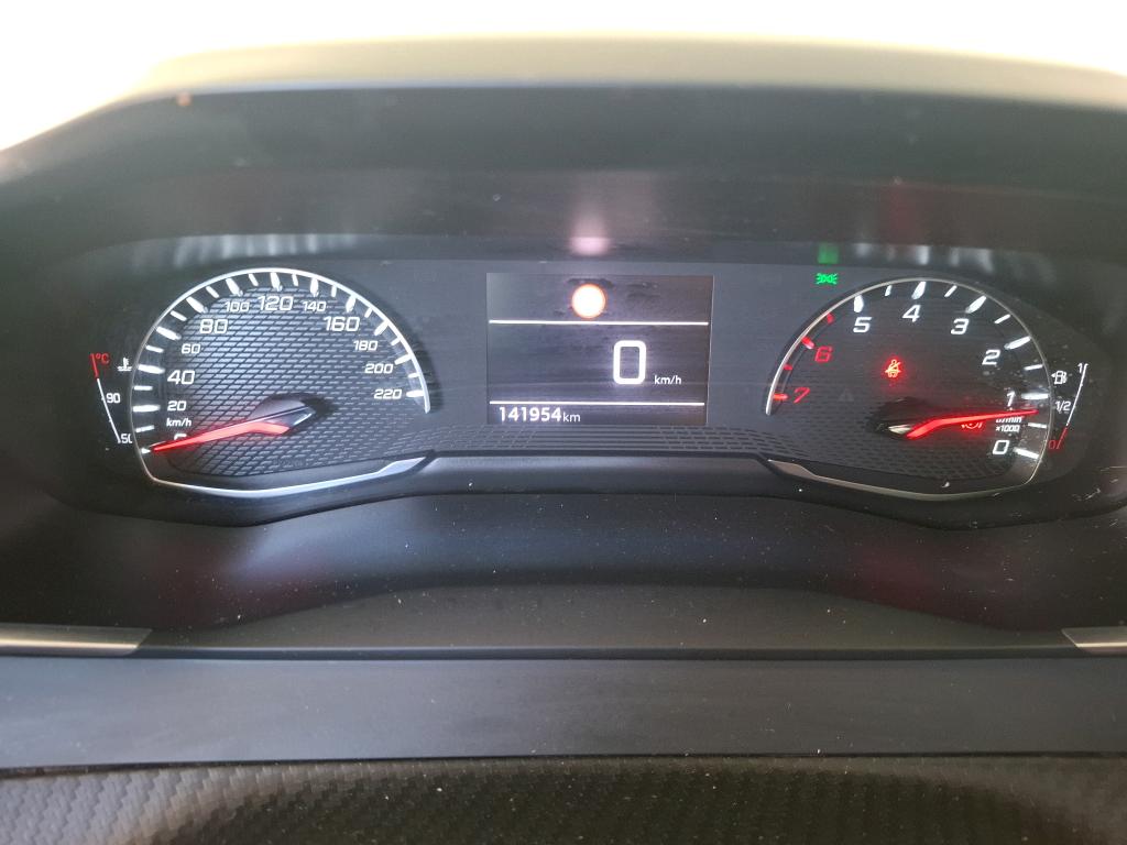 PEUGEOT 2008 BlueHDi 110 S&S BVM6 Active Pack 2022