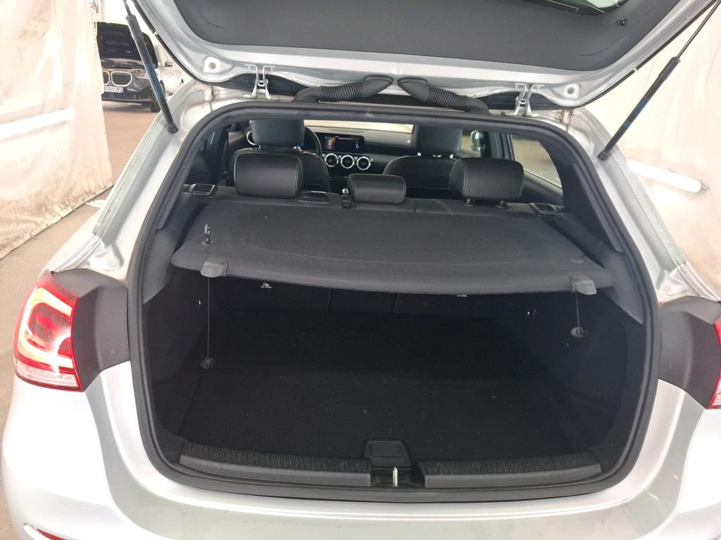 MERCEDES CLASSE A 180 d BM6 Style Line 2021