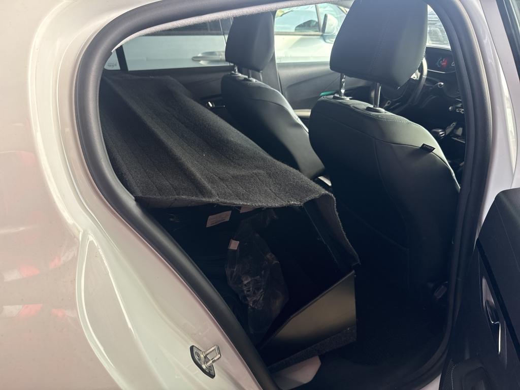 PEUGEOT 208 BUSINESS PureTech 100 S&S BVM6 Allure 2021