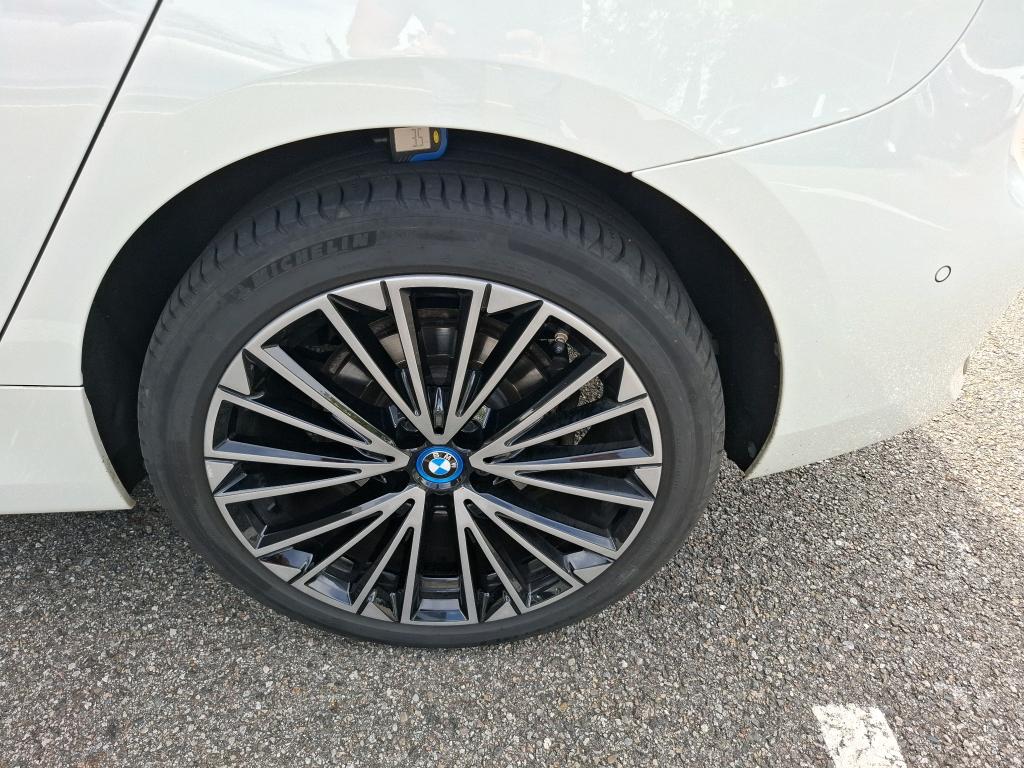 BMW SERIE 2 ACTIVE TOURER 225e xDrive 245 ch DKG7 M Sport 2023