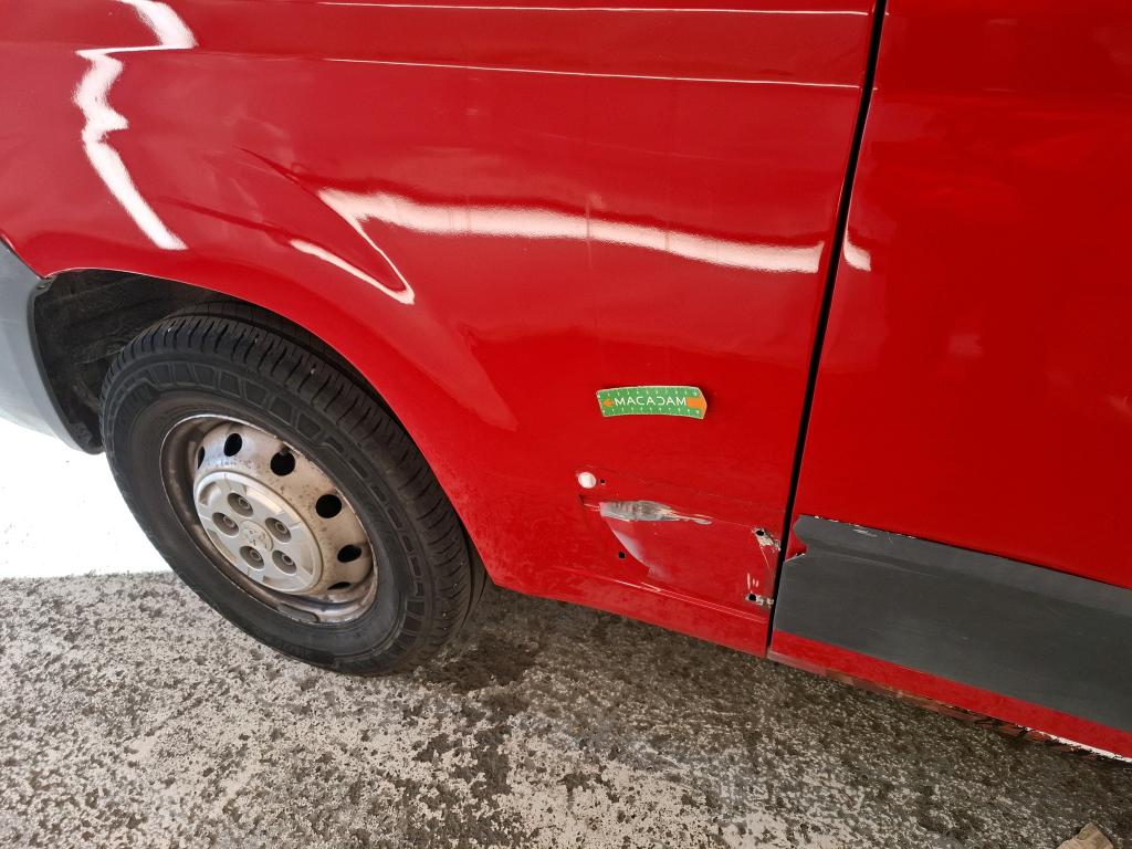 PEUGEOT BOXER FOURGON TOLE 335 L2H2 BLUEHDI 130 PREMIUM 2017
