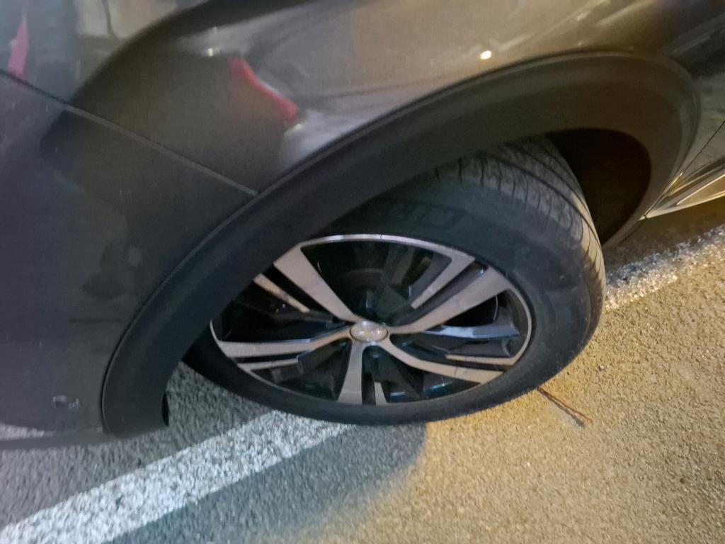 PEUGEOT 5008 BlueHDi 130ch S&S EAT8 GT 2021