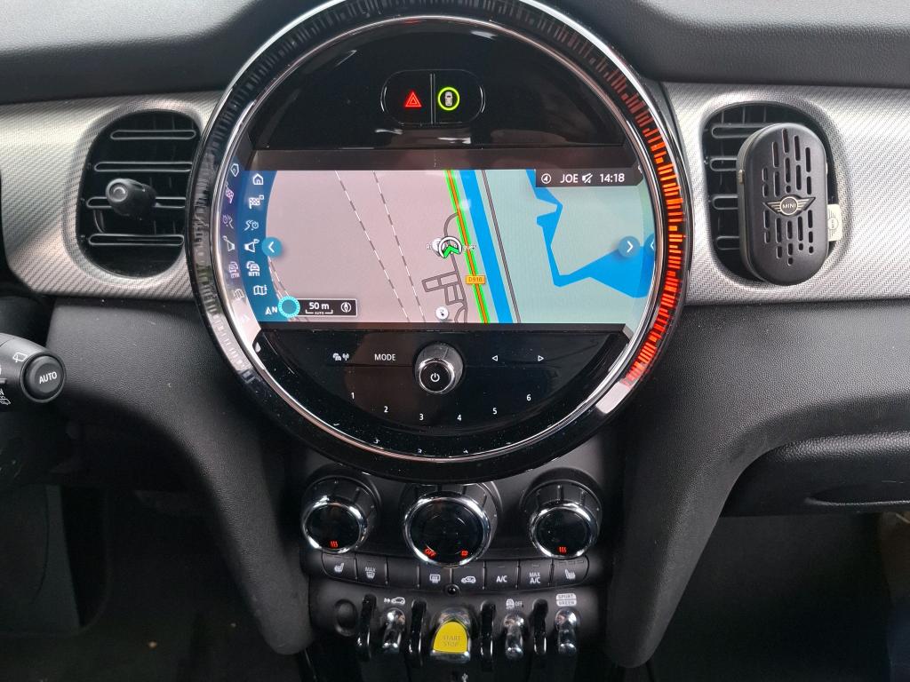 MINI HATCH 3 Portes Cooper SE 184 ch Essential 2023