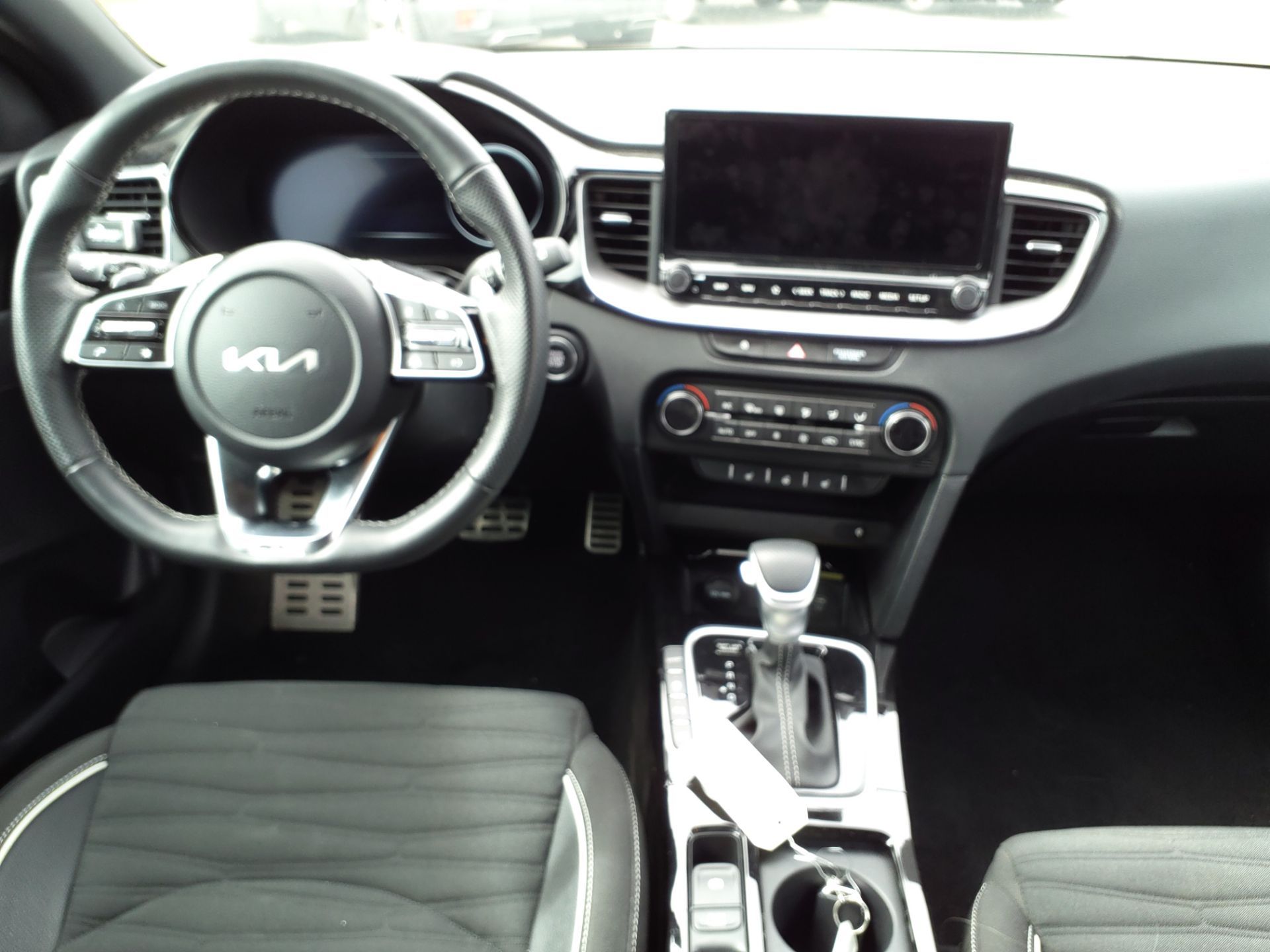 KIA CEED 1.5 T-GDi 140 ch DCT7 GT-line 2025
