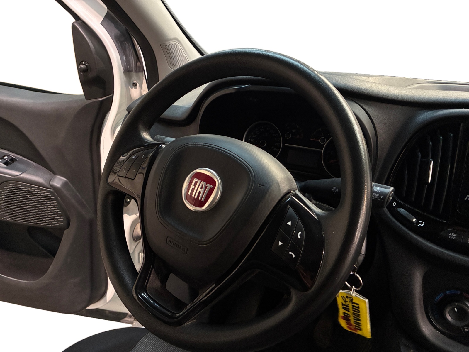 FIAT DOBLO CARGO FT 1.6 MULTIJET 105 PRO LOUNGE 2022