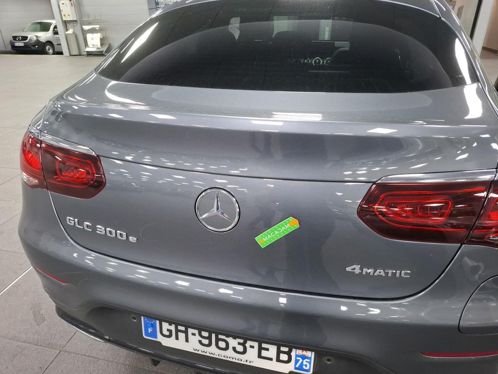 MERCEDES-BENZ MERCEDES CLASSE GLC COUPE Coupé 300 e 9G-Tronic 4Matic AMG Line 2022