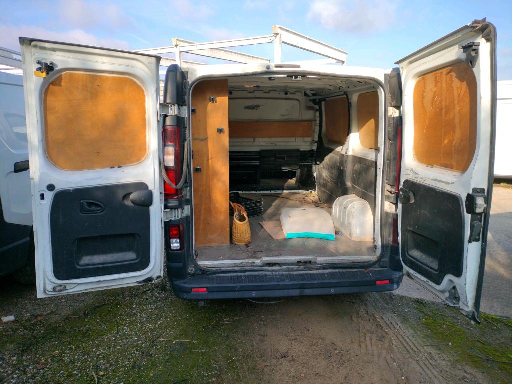 RENAULT TRAFIC FOURGON FGN L1H1 1000 KG DCI 120 E6 GRAND CONFORT 2019