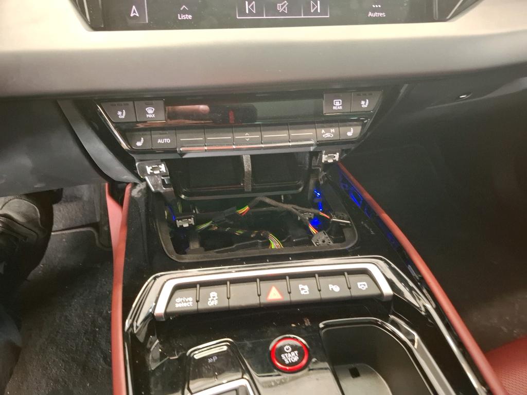 AUDI E-TRON GT 476 ch quattro Avus 2023