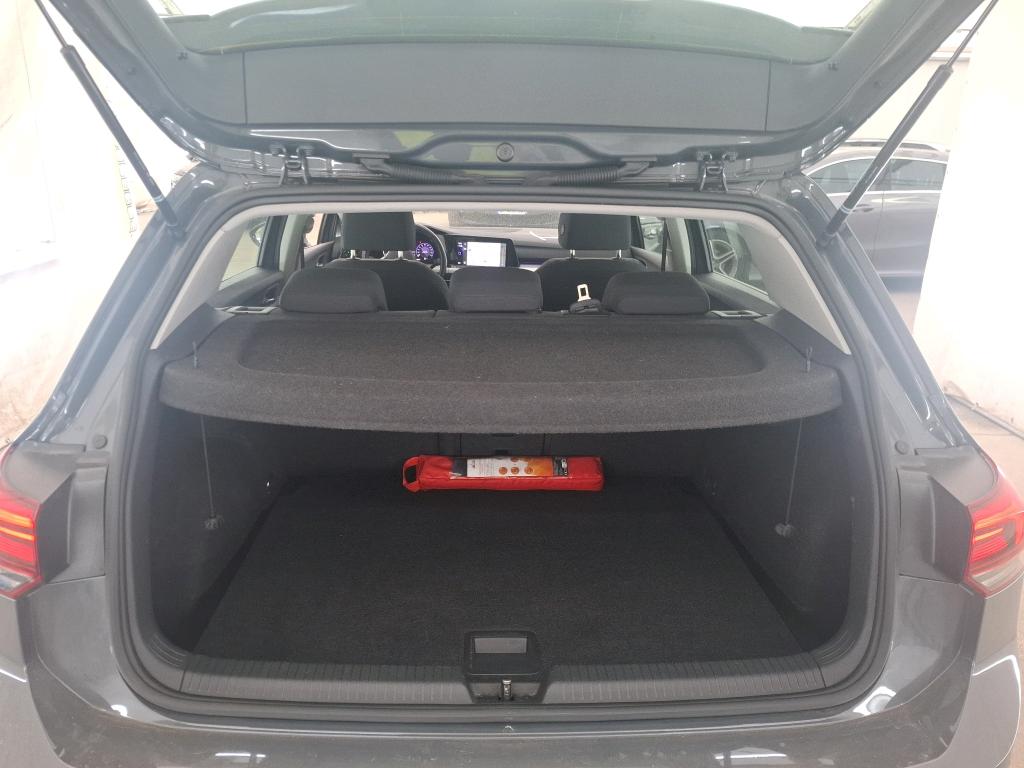 VOLKSWAGEN GOLF 2.0 TDI SCR 116 DSG7 Life Plus 2023