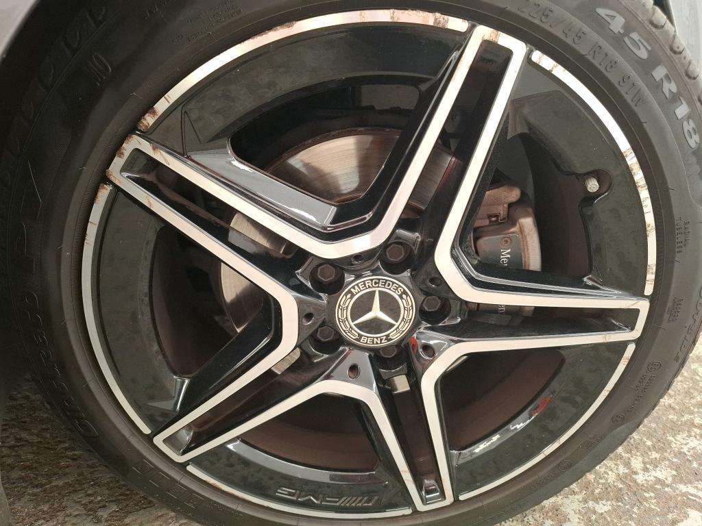 MERCEDES CLASSE A 180 7G-DCT AMG Line 2022
