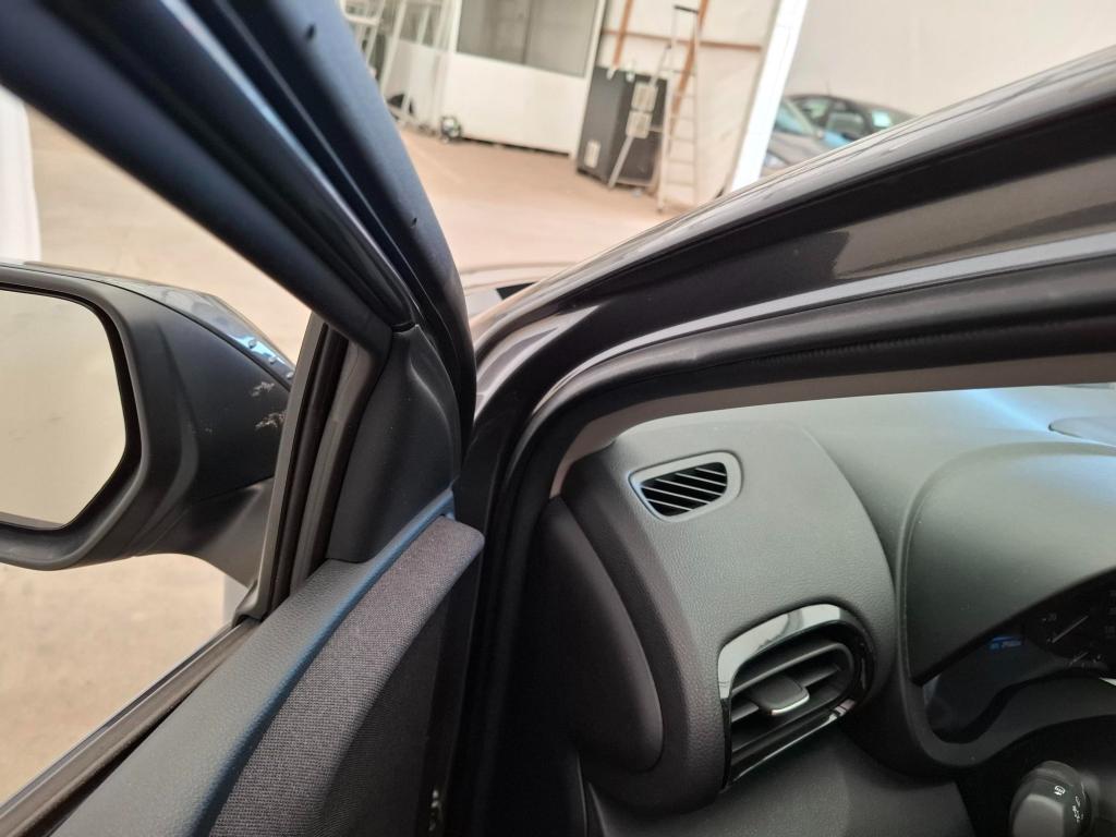 TOYOTA YARIS HYBRIDE 116h Dynamic 2024