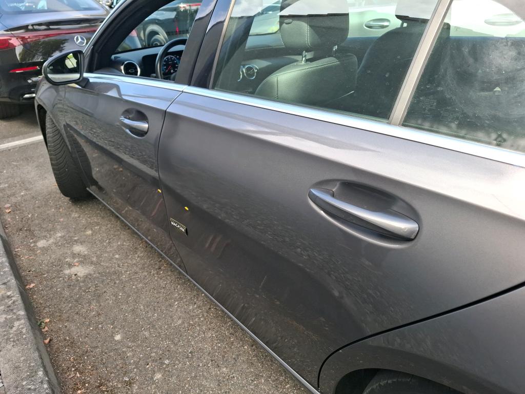 MERCEDES-BENZ MERCEDES CLASSE A 180 d 8G-DCT Style Line 2022