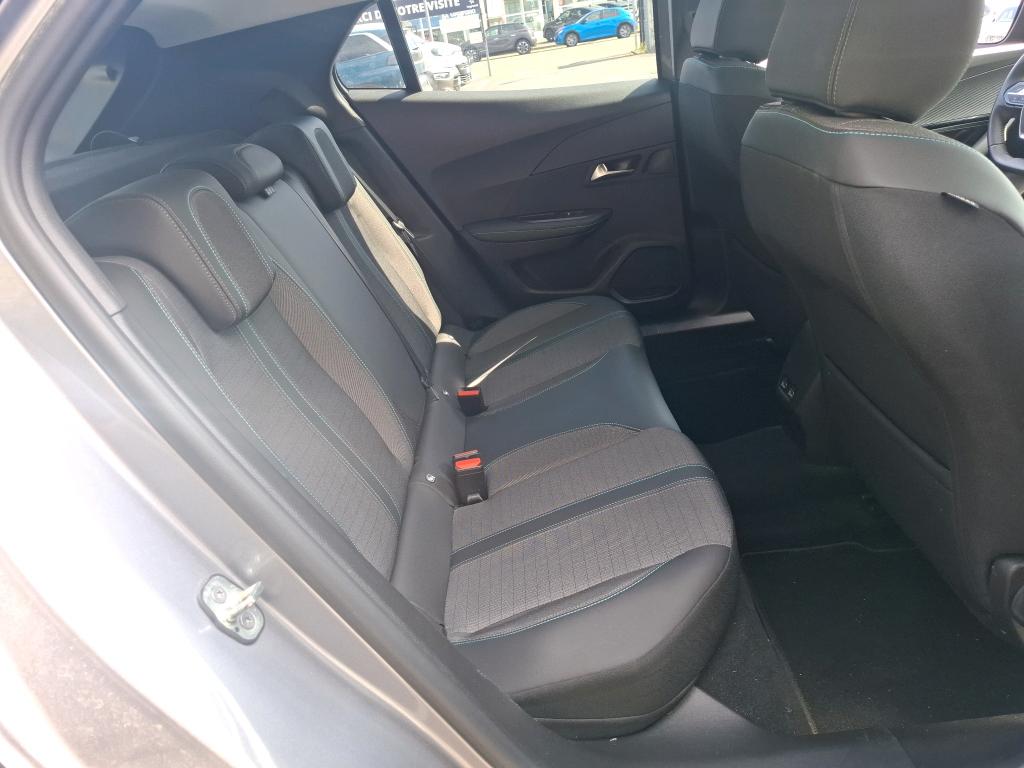 PEUGEOT 2008 BlueHDi 130 S&S EAT8 Allure 2022