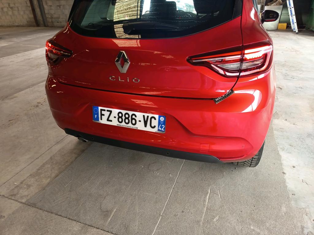 RENAULT CLIO V TCe 90 - 21 Business 2021