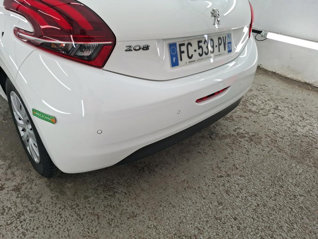 PEUGEOT 208 BUSINESS PureTech 82ch S&S BVM5 Active 2018