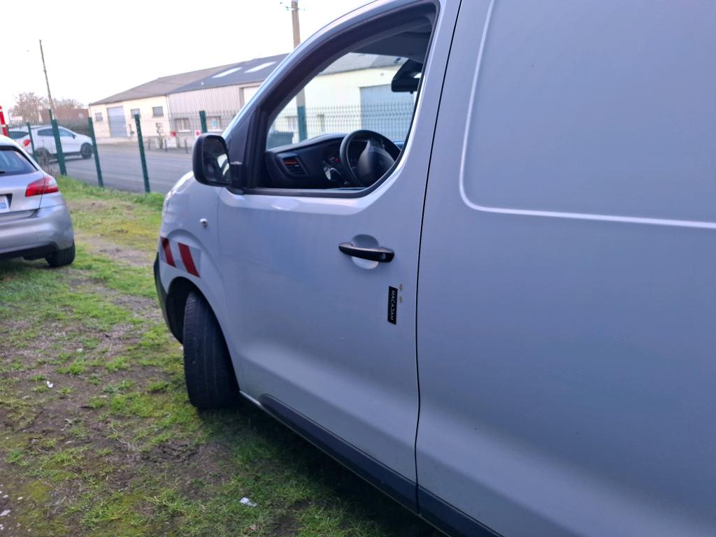 PEUGEOT EXPERT FOURGON TOLE STANDARD 1.5 BLUEHDI 120 S&S BVM6 PREMIUM 2020