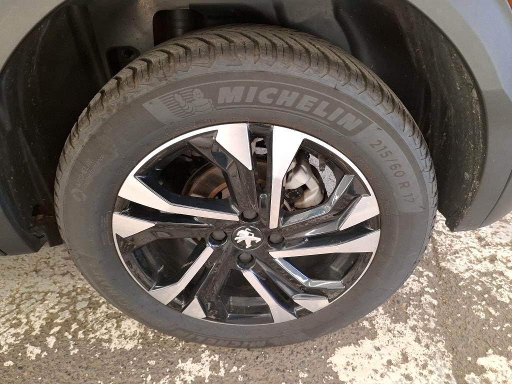 PEUGEOT 2008 BlueHDi 130 S&S EAT8 Allure 2022
