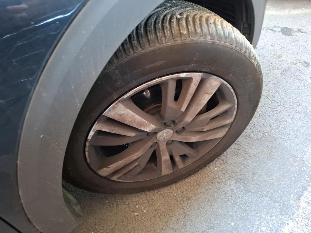 PEUGEOT 5008 PureTech 180ch S&S EAT8 GT Line 2020