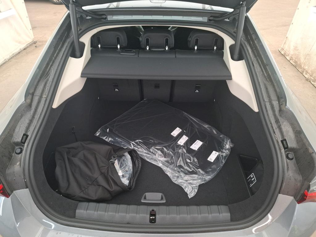BMW i4 G26 LCI eDrive40 2025