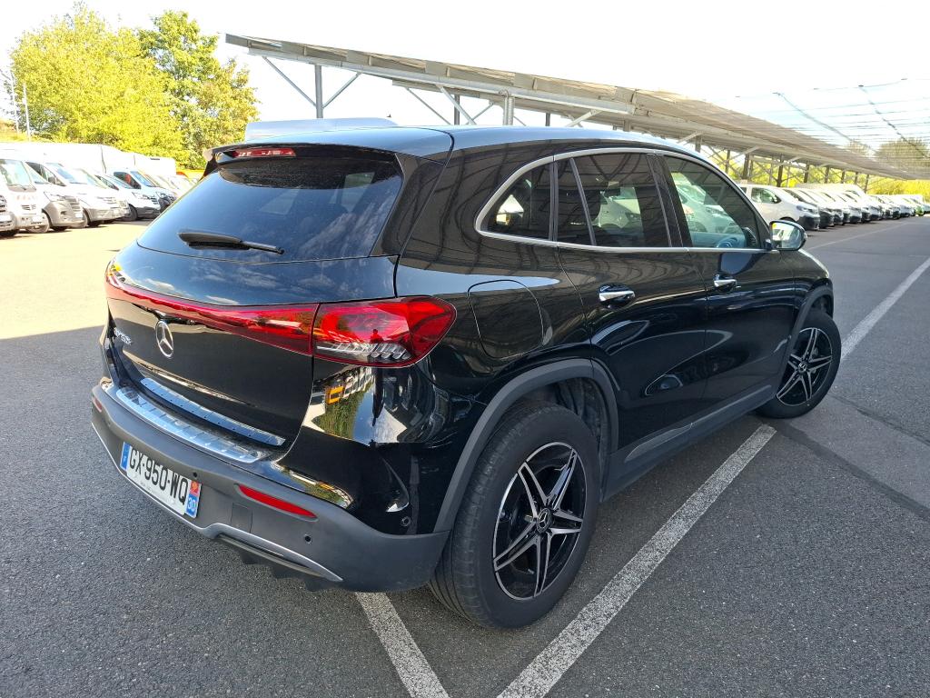 MERCEDES-BENZ EQA 250+ AMG Line 2024