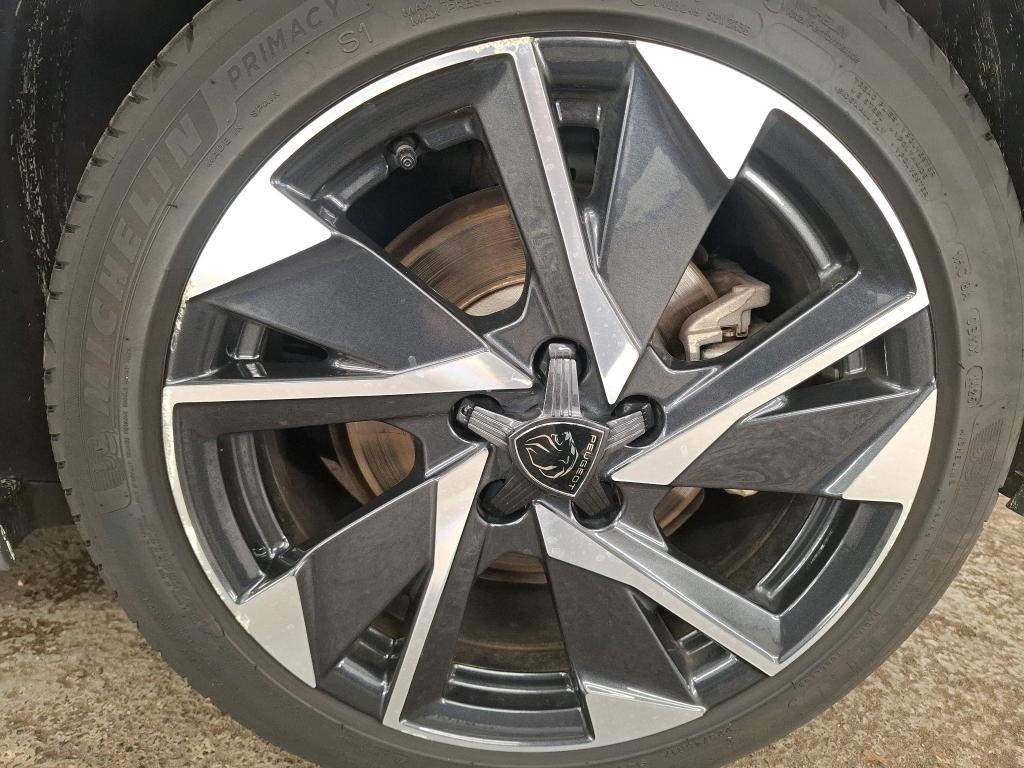 PEUGEOT 308 PHEV 180 e-EAT8 Allure 2025