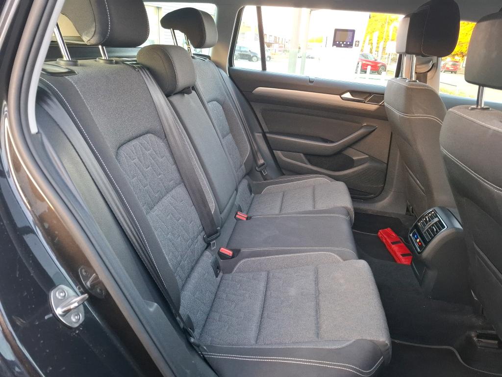 VOLKSWAGEN PASSAT SW 2.0 TDI EVO SCR 150 DSG7 Life Plus 2023