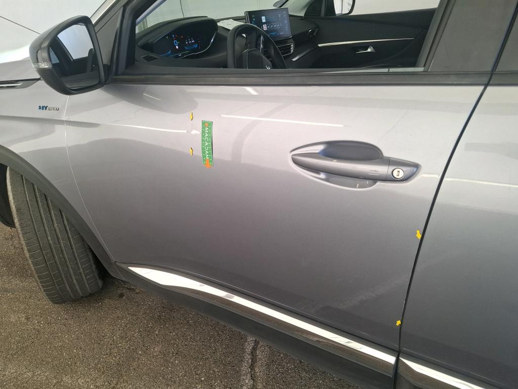 PEUGEOT 3008 Hybrid 225 e-EAT8 Allure Pack 2022