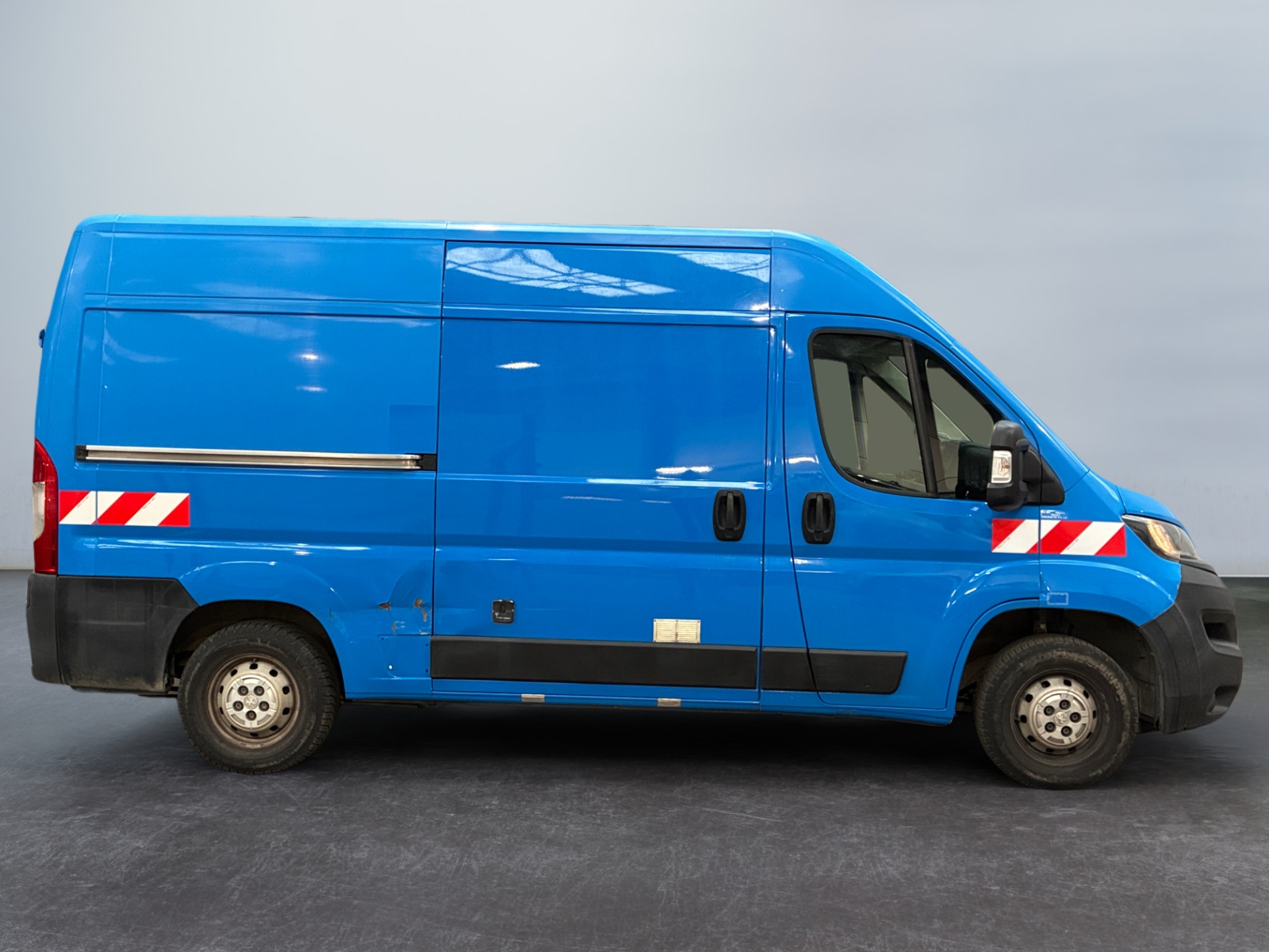PEUGEOT BOXER TOLE 335 L2H2 BLUEHDI 160 S&S PREMIUM PACK 2018