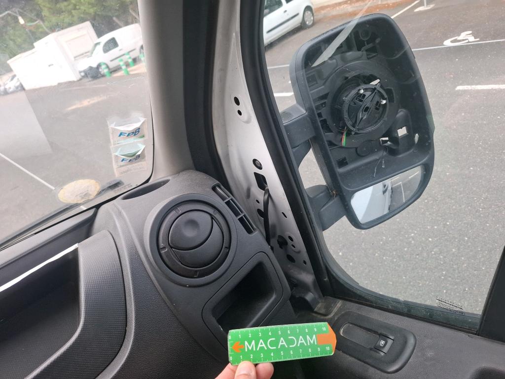 RENAULT MASTER FOURGON FGN L2H2 3.5t 2.3 dCi 130 E6 GRAND CONFORT 2018
