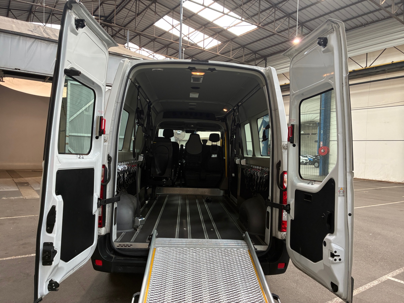 OPEL MOVANO COMBI TPMR 2019