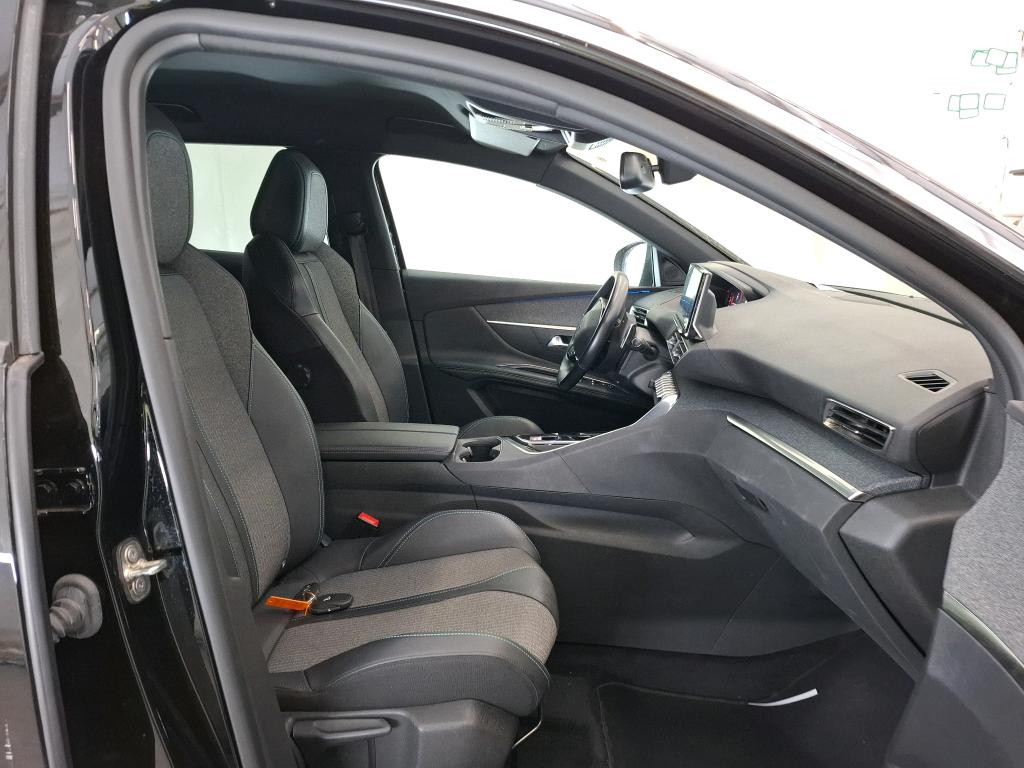 PEUGEOT 3008 Hybrid 225 e-EAT8 Allure Pack 2023
