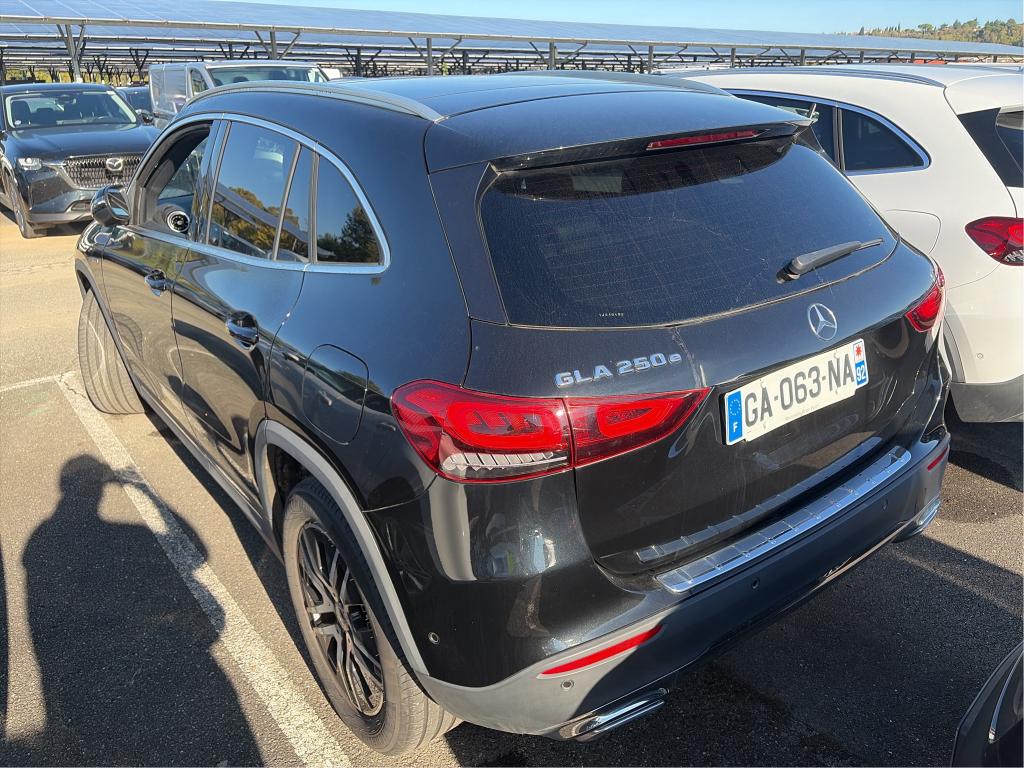 MERCEDES-BENZ GLA 250 e 8G-DCT Progressive Line 2021