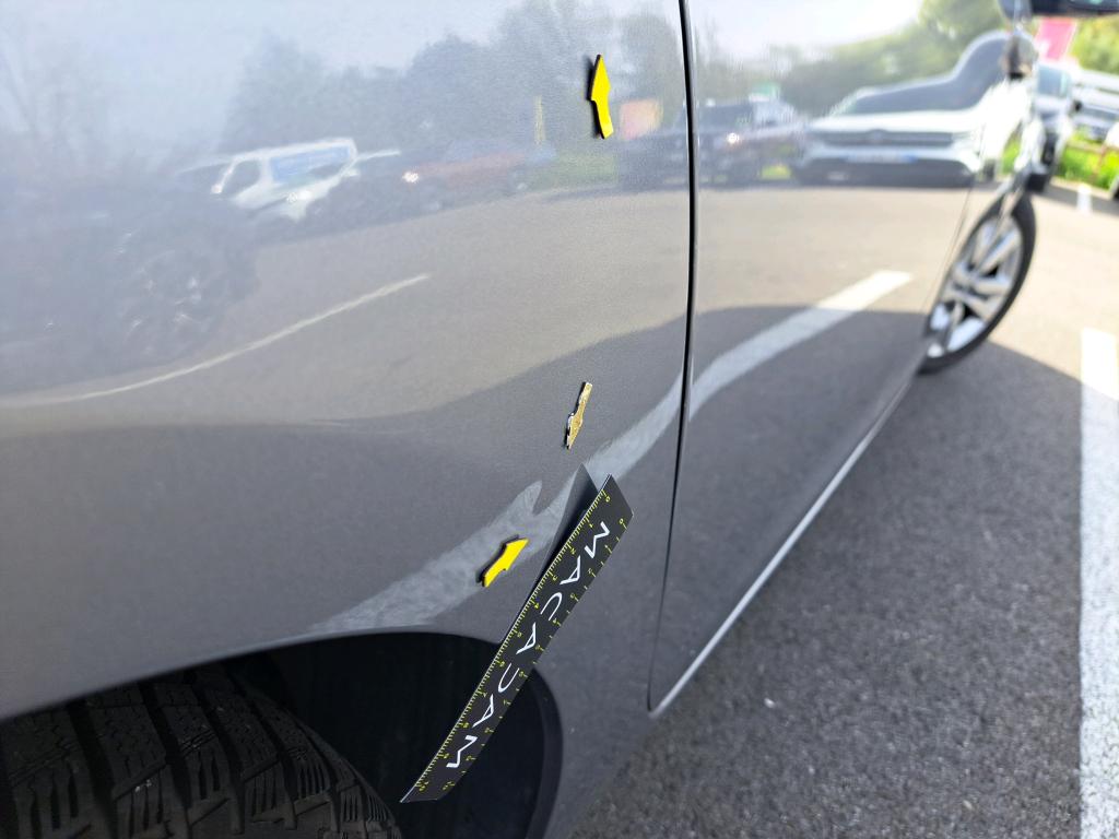 PEUGEOT 308 SW BlueHDi 130ch S&S EAT8 Active Business 2021