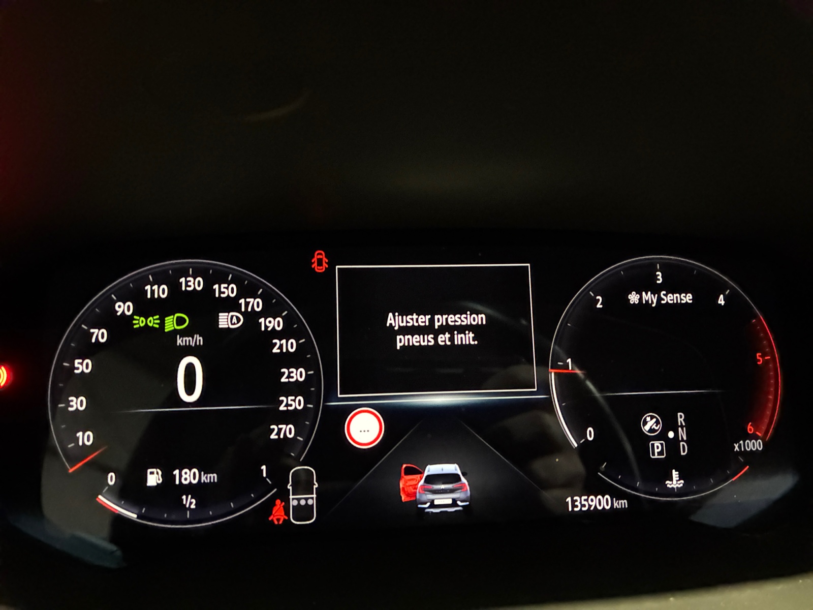 RENAULT CAPTUR Blue dCi 115 EDC Initiale Paris 2019