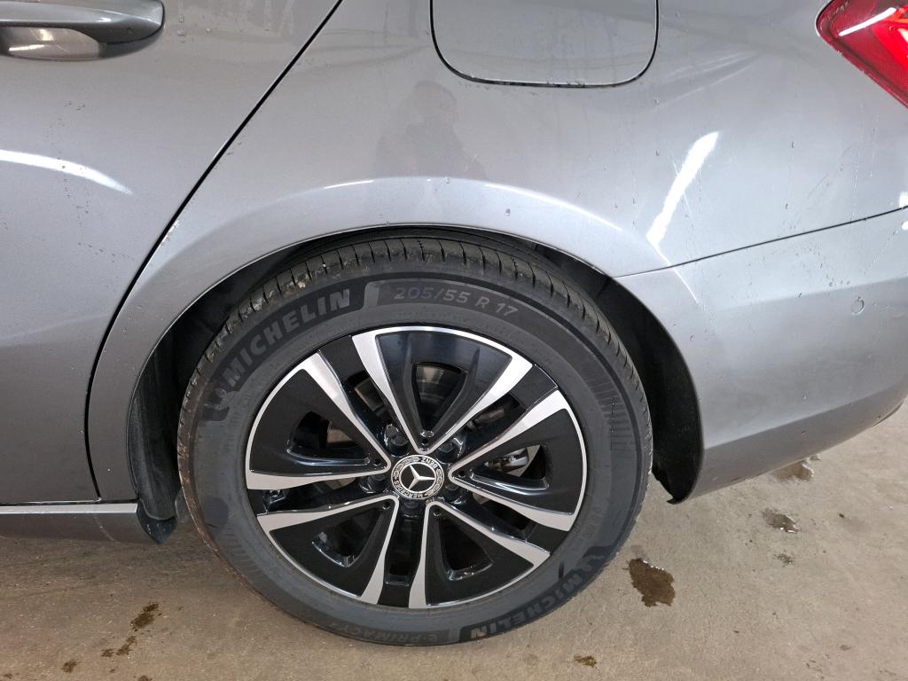 MERCEDES-BENZ MERCEDES CLASSE A 180 7G-DCT Progressive Line 2024