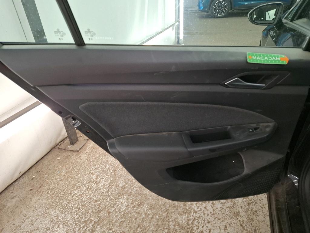 VOLKSWAGEN GOLF SW 1.5 eTSI OPF 130 DSG7 Life Plus 2023