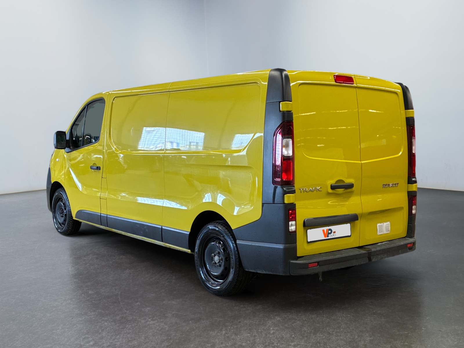 RENAULT TRAFIC FGN L2H1 1300 KG DCI 120 GRAND CONFORT 2021