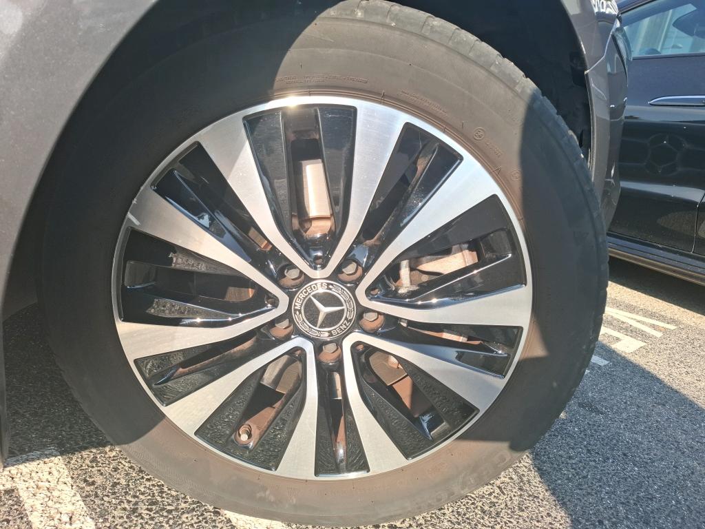MERCEDES-BENZ CLASSE A 250 e 8G-DCT Style Line 2022
