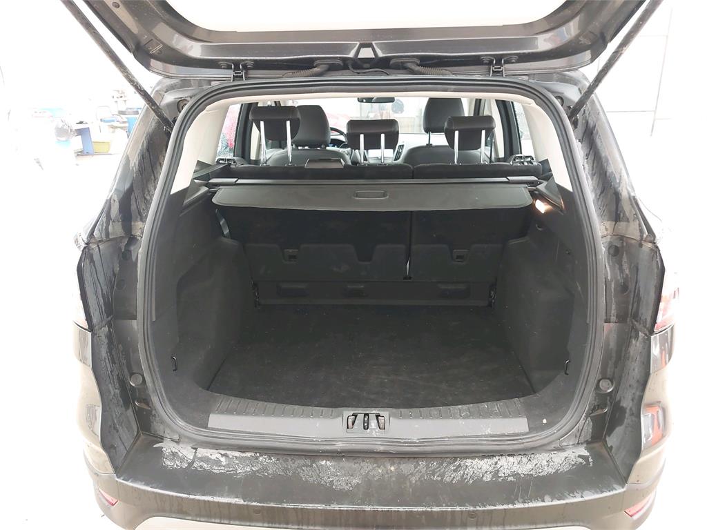 FORD KUGA 2.0 TDCi 150 S&S 4x2 BVM6 Titanium 2018
