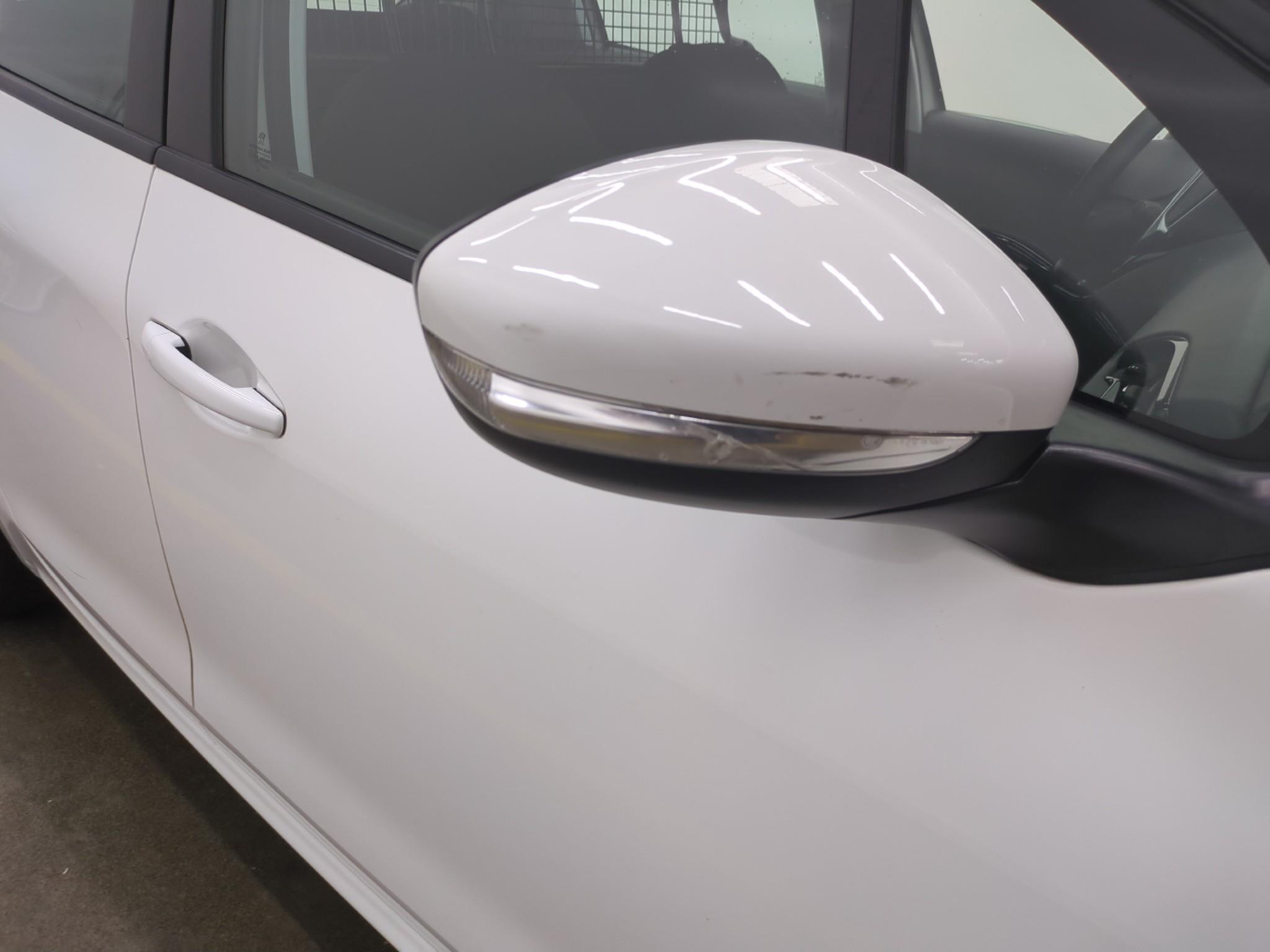 PEUGEOT 208 AFFAIRE BLUEHDI 100 S&S BVM5 PREMIUM PACK 2019