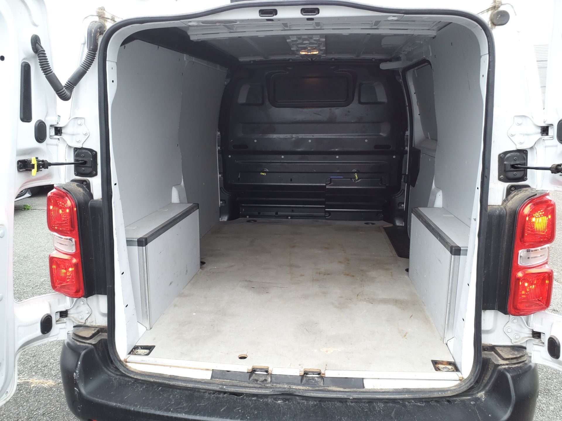 CITROEN JUMPY FOURGON FGN M BLUEHDI 120 S&S BVM6 - 2023