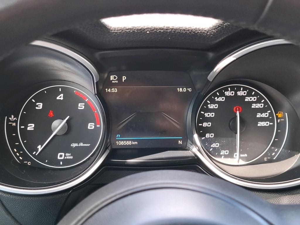 ALFA ROMEO STELVIO 2.2 160 ch AT8 Super 2022