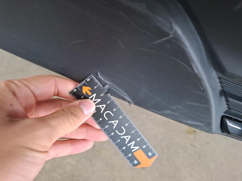 LEXUS  2023