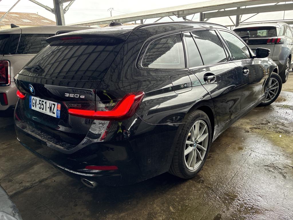 BMW SERIE 3 TOURING G21 LCI 320e 204 ch BVA8 Business Design 2024