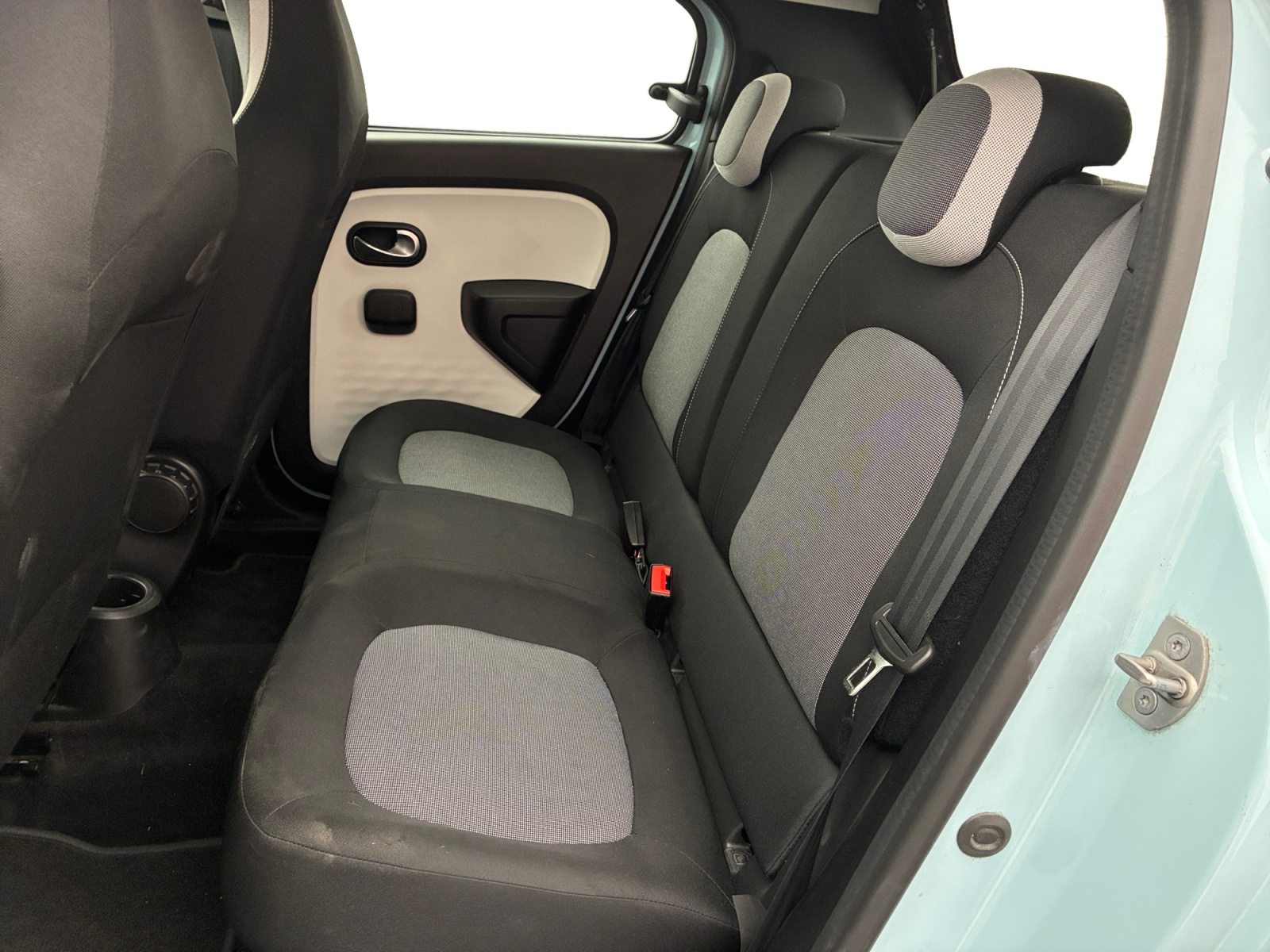 RENAULT TWINGO III SCe 65 Equilibre 2024